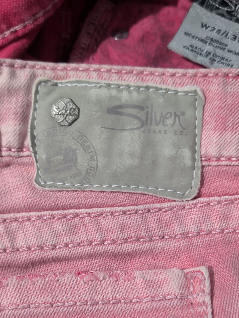Pink Distressed SILVER CAMDEN Women’s Jeans size 24 - Picture 5 of 8